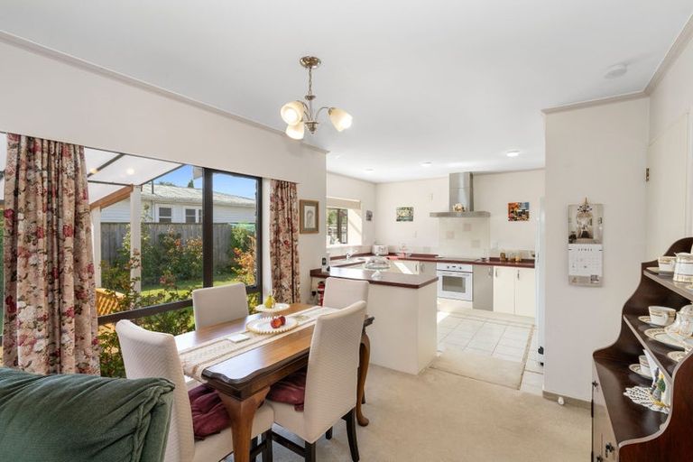 Photo of property in 102a Queen Street West, Levin, 5510