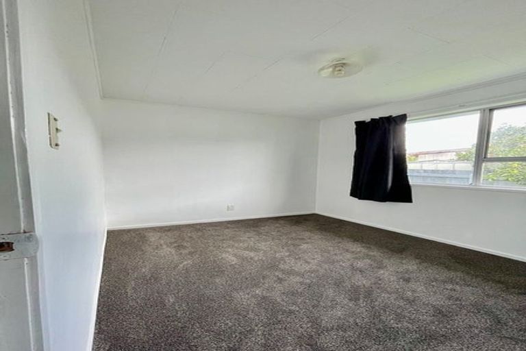 Photo of property in 11 Ulay Place, Clover Park, Auckland, 2019