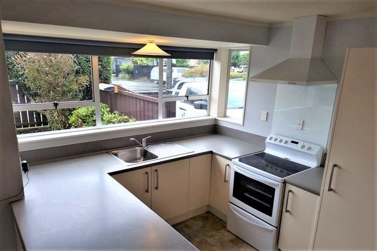 Photo of property in 1/39 Waimairi Road, Upper Riccarton, Christchurch, 8041