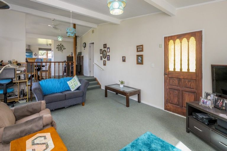 Photo of property in 8 O'rourke Place, Otaki Beach, Otaki, 5512