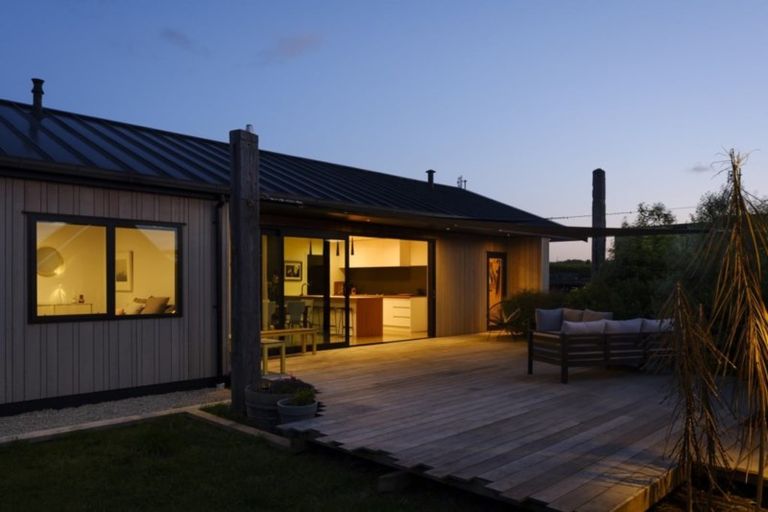 Photo of property in 26 Burgundy Drive, Martinborough, 5711