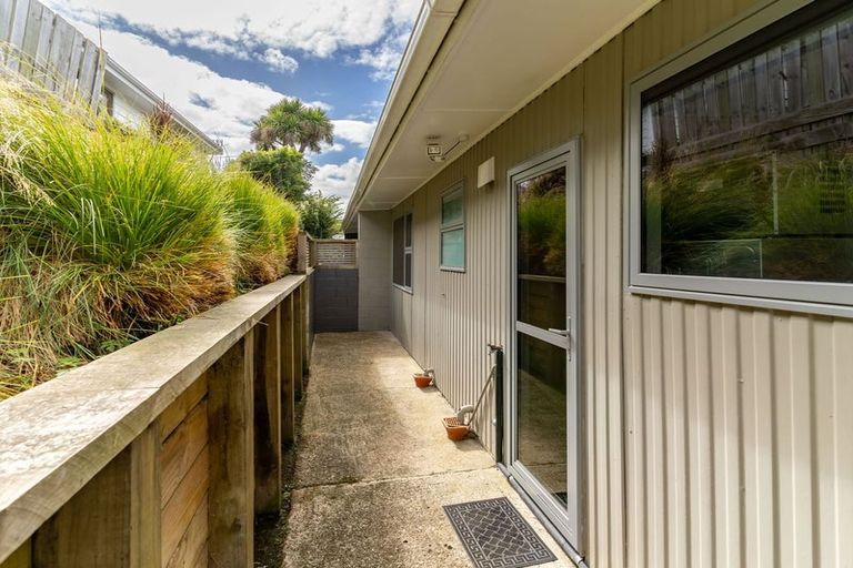 Photo of property in 186 Kaikorai Valley Road, Bradford, Dunedin, 9011