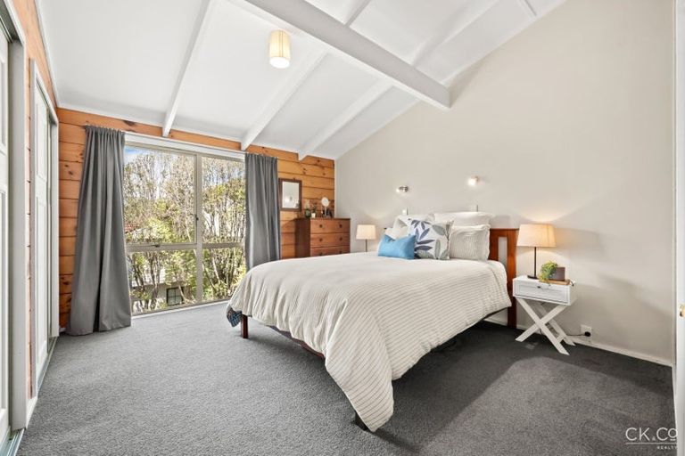 Photo of property in 12 Rondane Place, Tirohanga, Lower Hutt, 5010