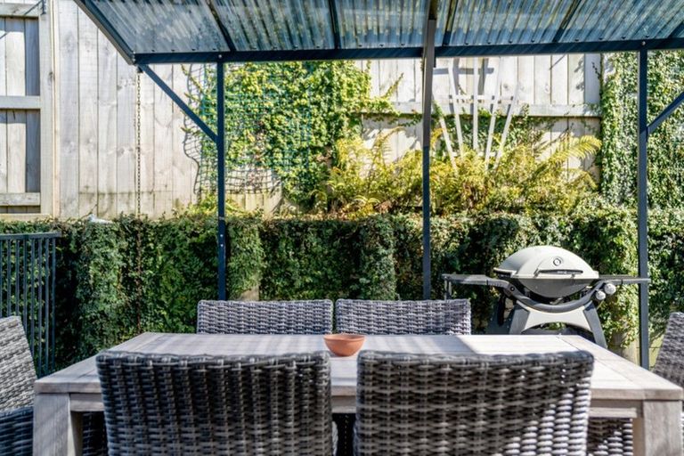 Photo of property in 288 Ballintoy Park Drive, Welcome Bay, Tauranga, 3175