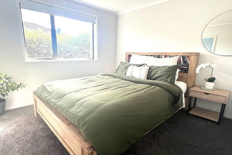 Photo of property in 86 Harriet Johnston Drive, Pokeno, 2402