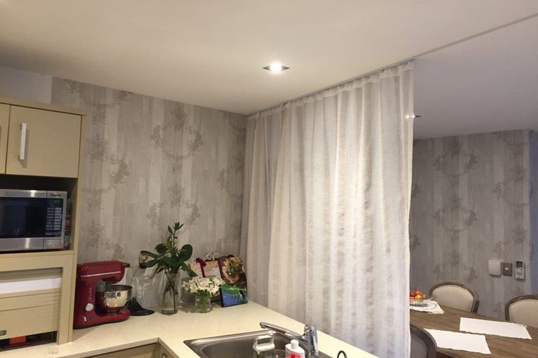 Photo of property in 3/7 The Avenue, Albany, Auckland, 0632