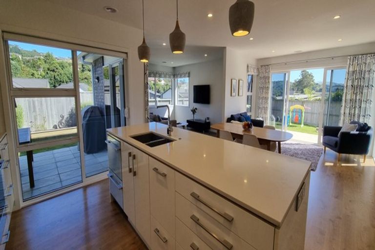 Photo of property in 7 Leadline Place, Whitby, Porirua, 5024