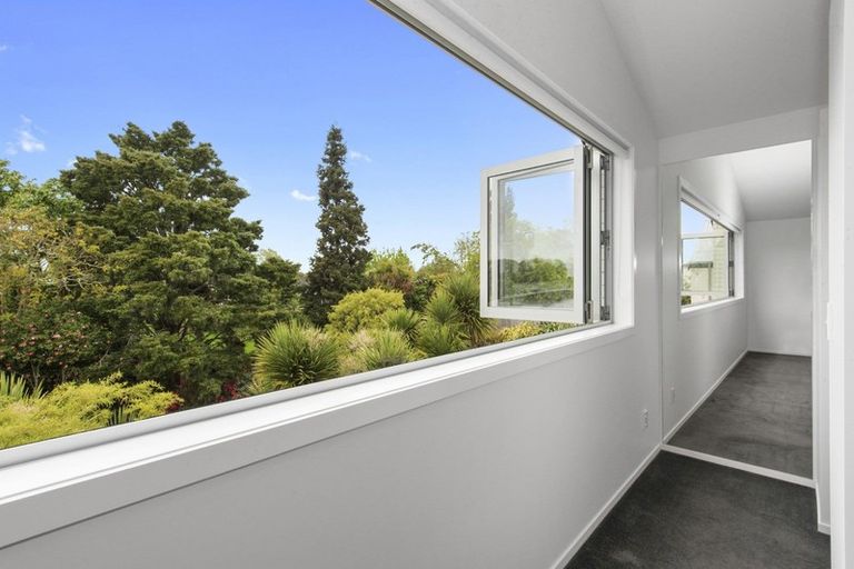 Photo of property in 2/58 Herbert Road, Queenwood, Hamilton, 3210