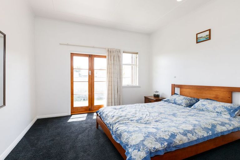 Photo of property in 231 College Street, West End, Palmerston North, 4412