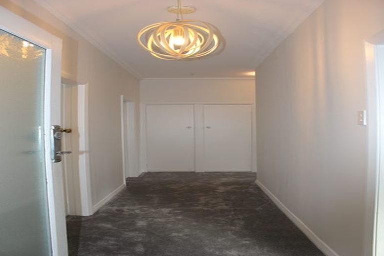 Photo of property in 1/48 Seabrook Avenue, New Lynn, Auckland, 0600