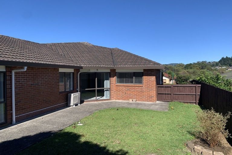 Photo of property in 6 Fleetwood Drive, Henderson, Auckland, 0612
