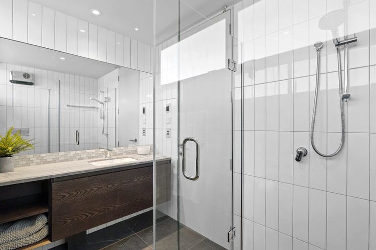 Photo of property in 44d Glandovey Road, Fendalton, Christchurch, 8052