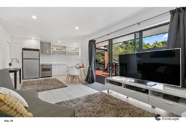 Photo of property in 13/3 The Avenue, Albany, Auckland, 0632