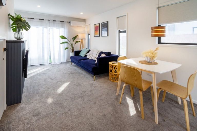 Photo of property in 11/180 Marine Parade, New Brighton, Christchurch, 8083