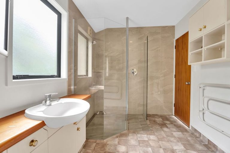 Photo of property in 52 Motuhoa Road, Tairua, 3508