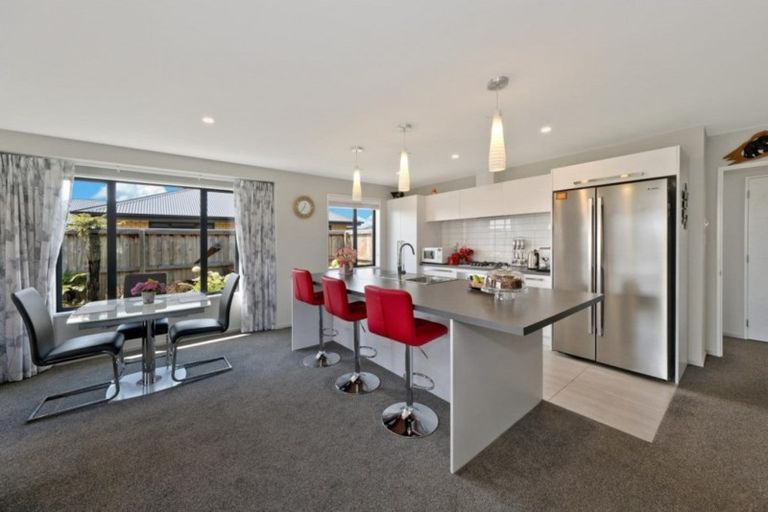 Photo of property in 32 Pentire Parade, Lincoln, 7608