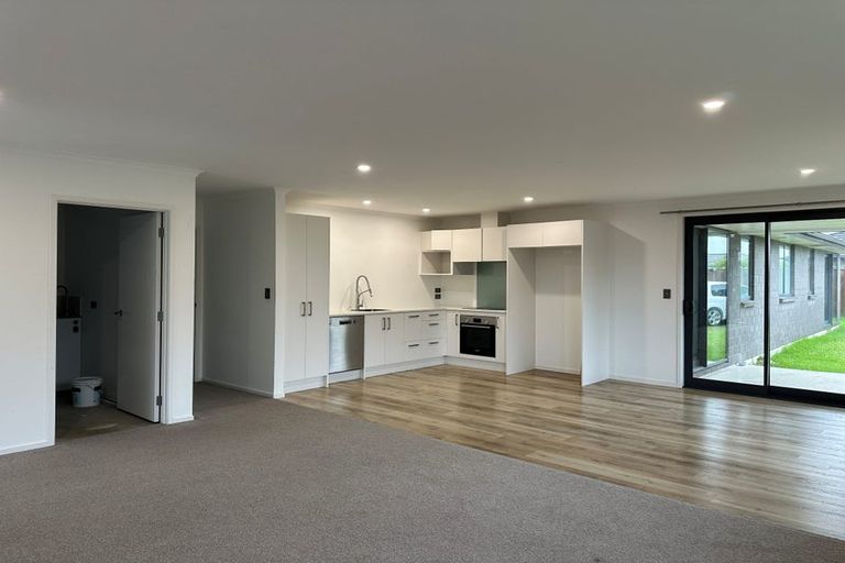 Photo of property in 11 Tauroa Drive, Tuakau, 2121