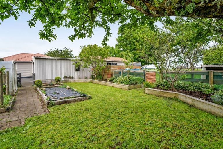 Photo of property in 33 High Street, Eltham, 4322