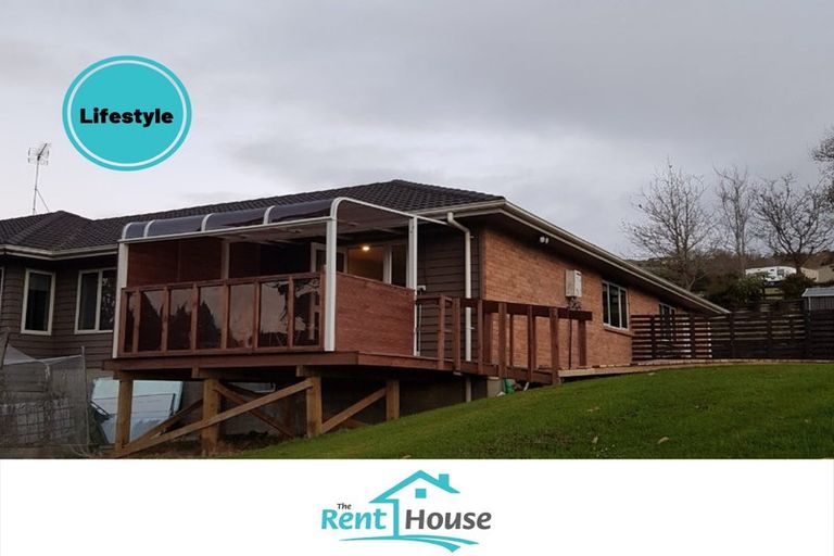 Photo of property in 158 Judge Richardson Drive, Opaheke, Papakura, 2584