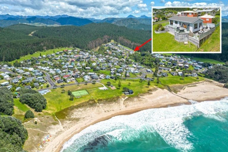 Photo of property in 108 Tuna Place, Onemana, Whangamata, 3691