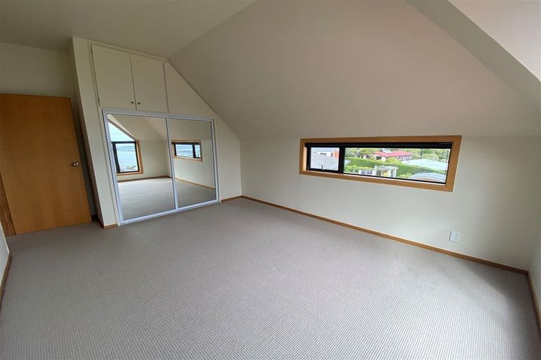 Photo of property in 266 Mount Pleasant Road, Mount Pleasant, Christchurch, 8081