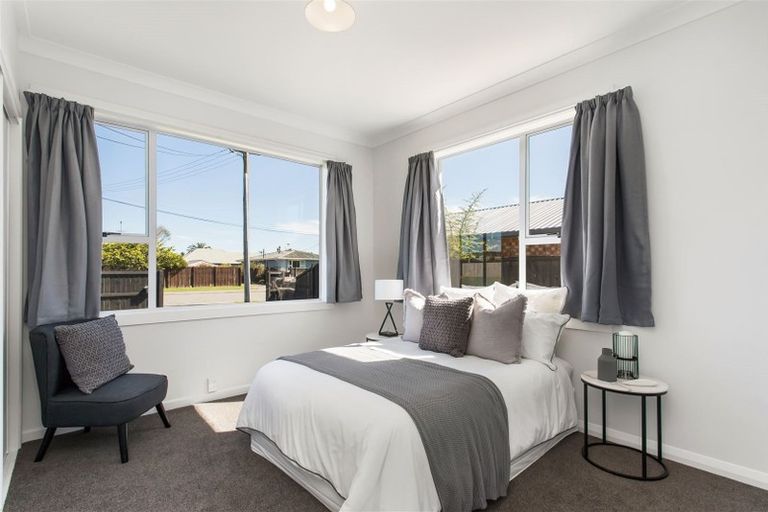 Photo of property in 7 Sylvia Street, Parklands, Christchurch, 8083