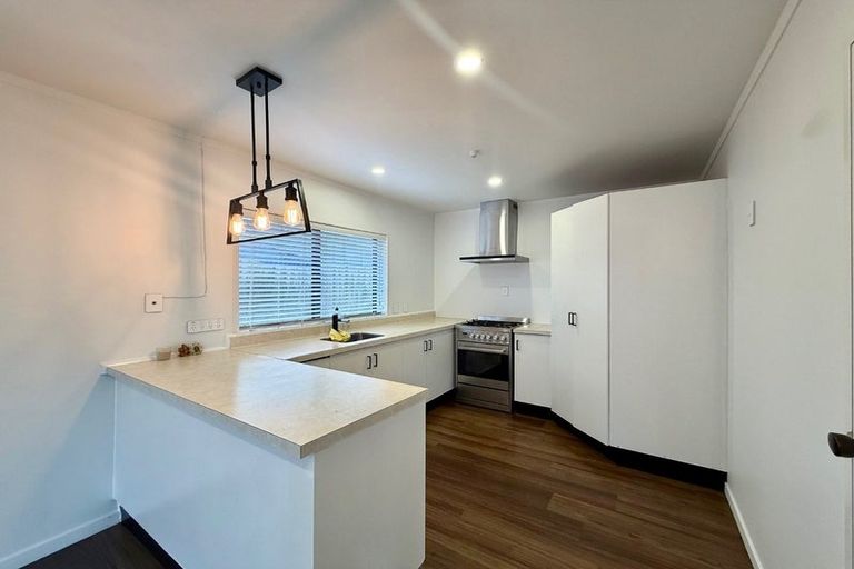 Photo of property in 2/27 Union Street, Papakura, 2110