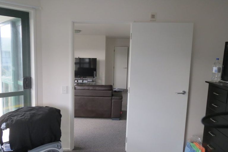 Photo of property in Palm Grove Apartments, 16/13d Palm Grove, Berhampore, Wellington, 6023