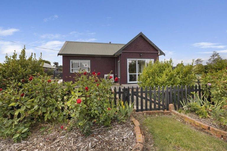 Photo of property in 66 London Street, Hampden, 9410