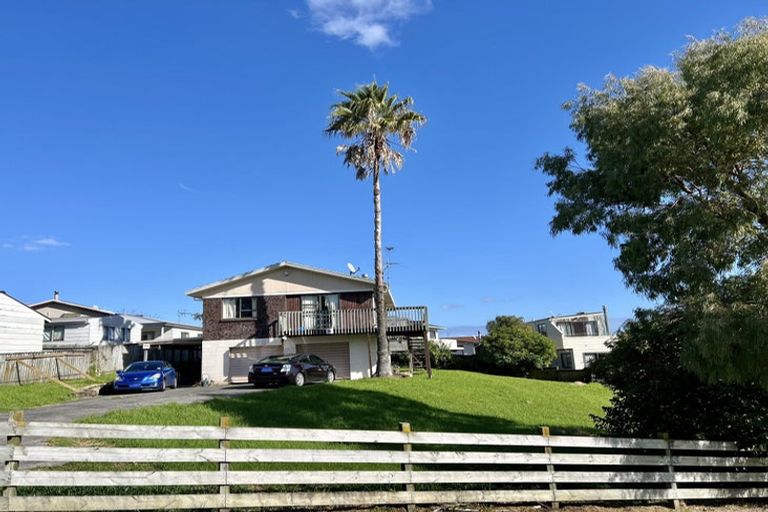 Photo of property in 31 Marendellas Drive, Bucklands Beach, Auckland, 2014