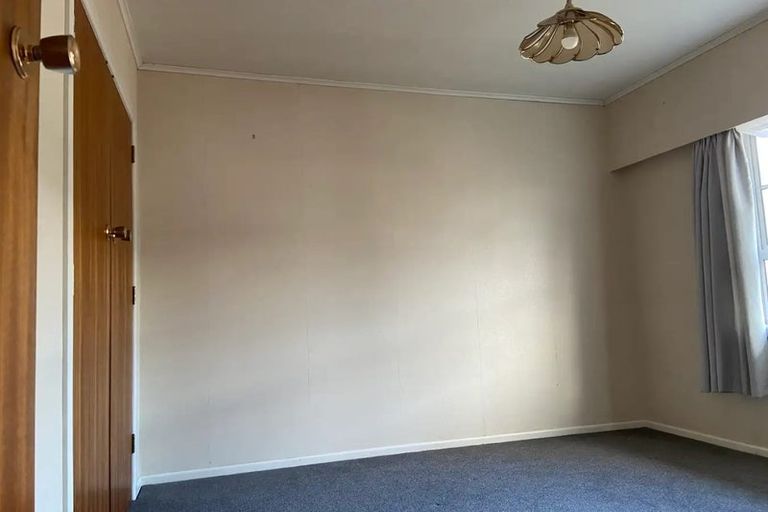 Photo of property in 2/1130 Heaphy Terrace, Fairfield, Hamilton, 3214