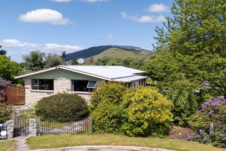 Photo of property in 7 Ormaglade Place, Millers Flat, Roxburgh, 9572