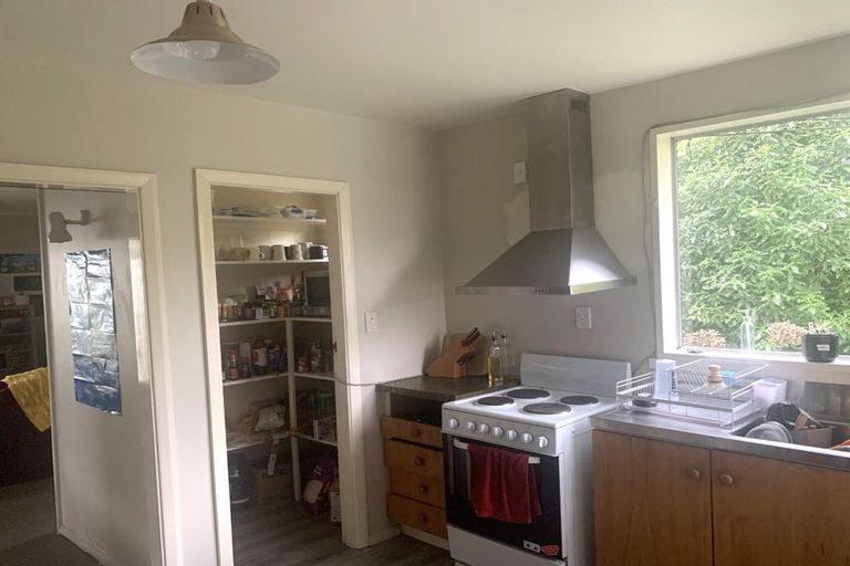 Photo of property in 8 Auburn Avenue, Upper Riccarton, Christchurch, 8041