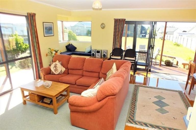 Photo of property in 158 Kowhai Avenue, Matarangi, Whitianga, 3592