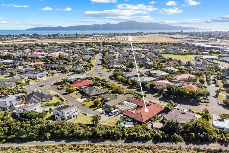 Photo of property in 59 Milne Drive, Paraparaumu, 5032