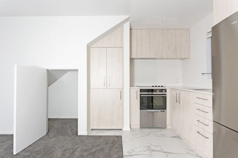 Photo of property in 5/42 Kaikoura Street, Henderson, Auckland, 0612