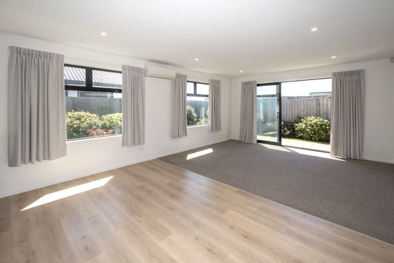 Photo of property in 55 William Nicholls Drive, Belfast, Christchurch, 8051