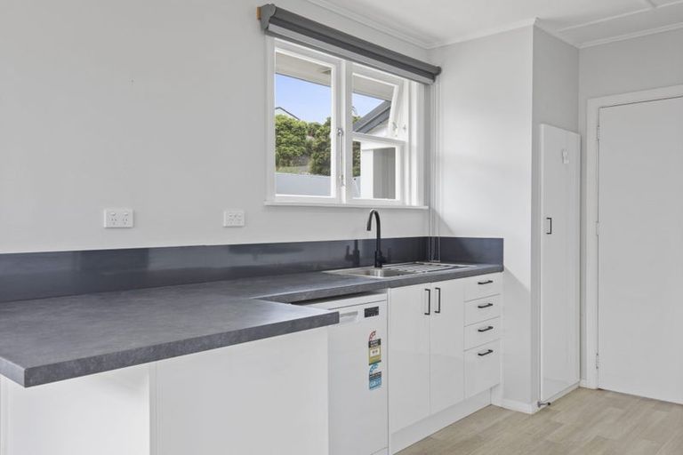 Photo of property in 46 Downes Street, Titahi Bay, Porirua, 5022