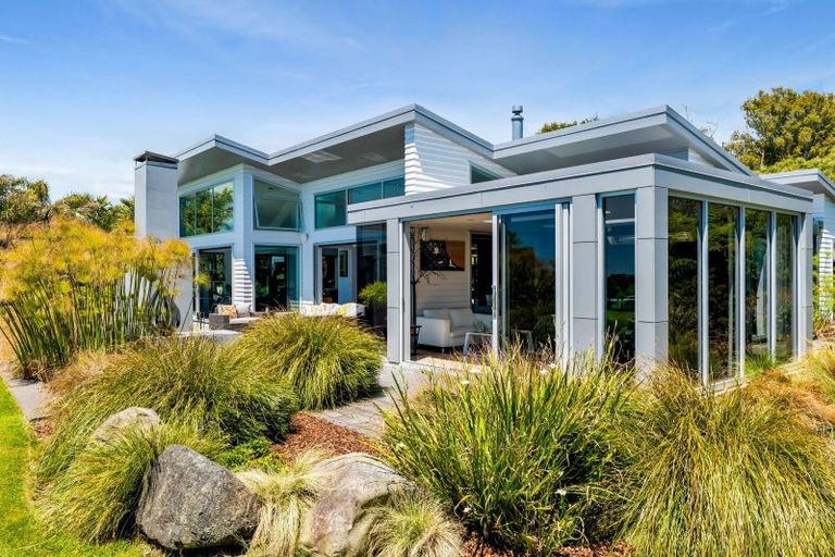 Photo of property in 412a Corbett Road, Lepperton, New Plymouth, 4373