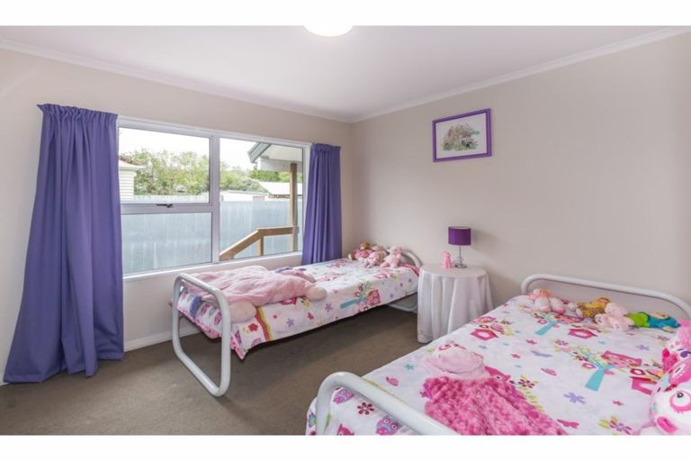 Photo of property in 57 Cumnor Terrace, Woolston, Christchurch, 8023