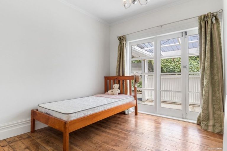 Photo of property in 115 Princes Street, Pukekohe, 2120