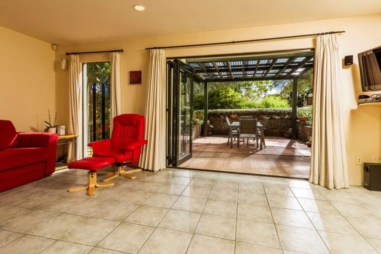 Photo of property in 59 Kenmure Avenue, Forrest Hill, Auckland, 0620