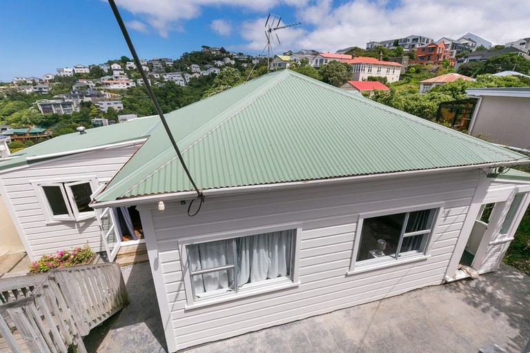 Photo of property in 20 Asquith Terrace, Brooklyn, Wellington, 6021