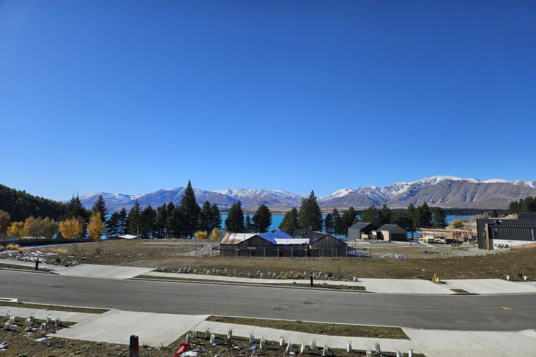 Photo of property in 26 Station Bay Rise, Lake Tekapo, 7999