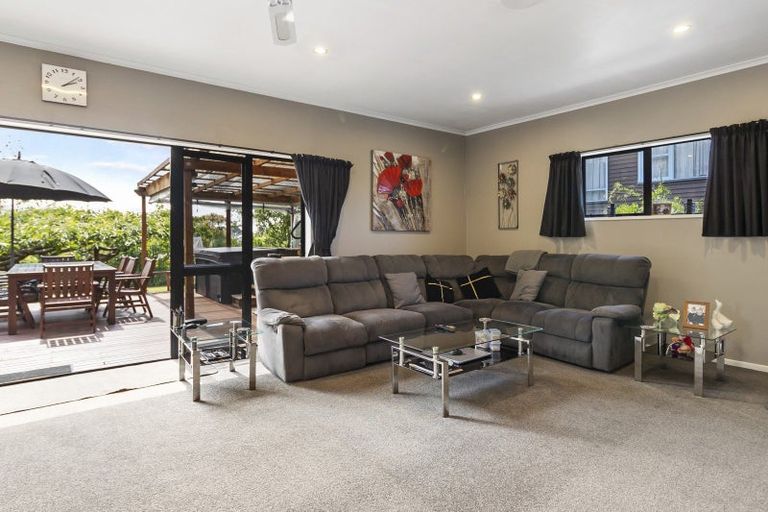 Photo of property in 329 Church Street, West End, Timaru, 7910