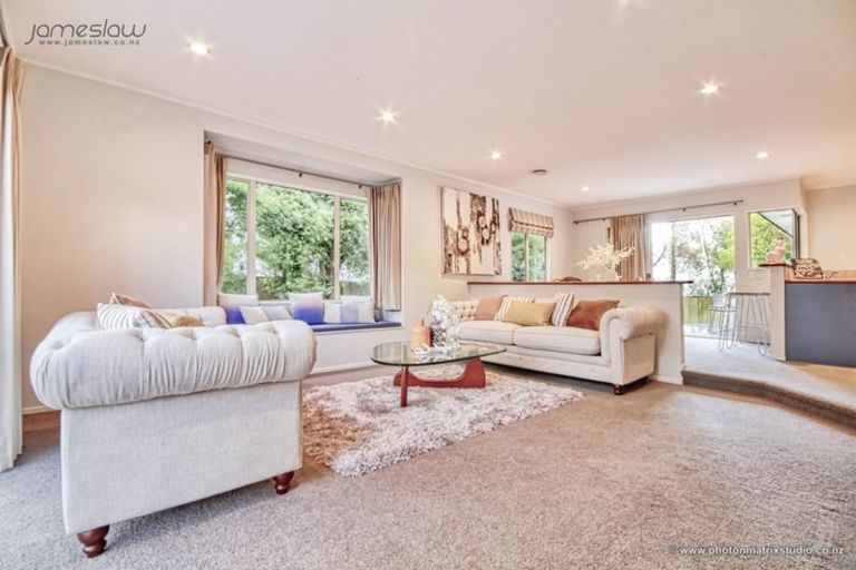 Photo of property in 13a Flanshaw Road, Te Atatu South, Auckland, 0610