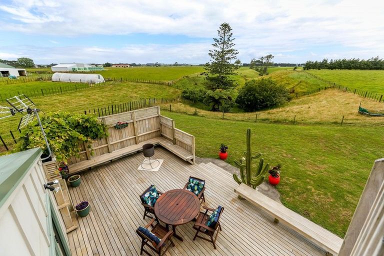 Photo of property in 595 Inland Road North, Onaero, Waitara, 4383