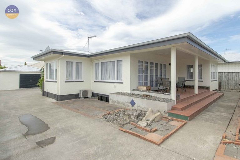 Photo of property in 58 Meeanee Road, Taradale, Napier, 4112