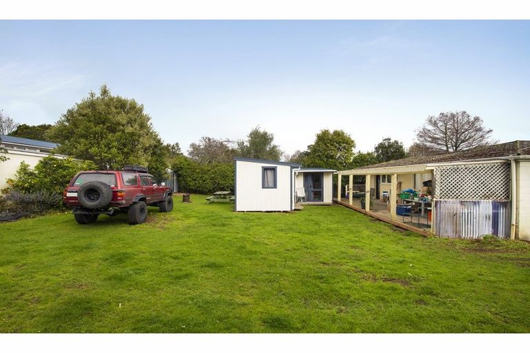 Photo of property in 23 Matai Street, Waiuku, 2123