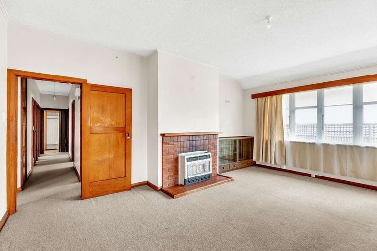 Photo of property in 49 Caius Avenue, Gonville, Whanganui, 4501